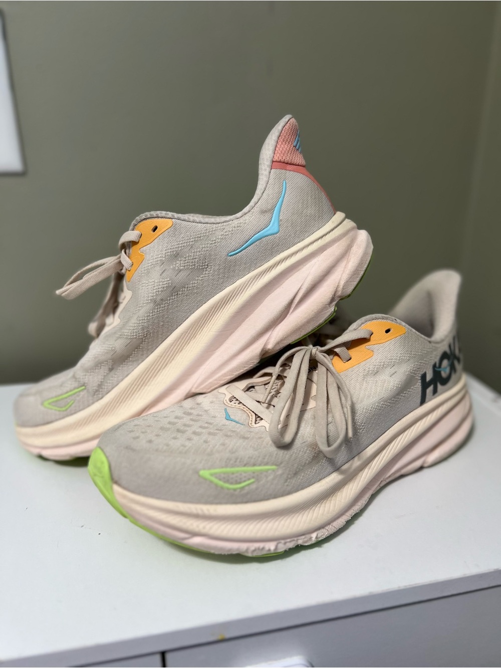 Women’s Hoka Clifton 9 Running Shoes